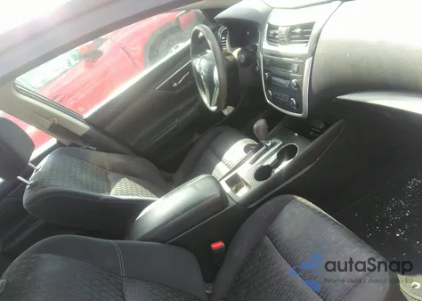 2016 Nissan Altima 2.5 из США, поврежденный, VIN 1N4AL3AP1GC186039